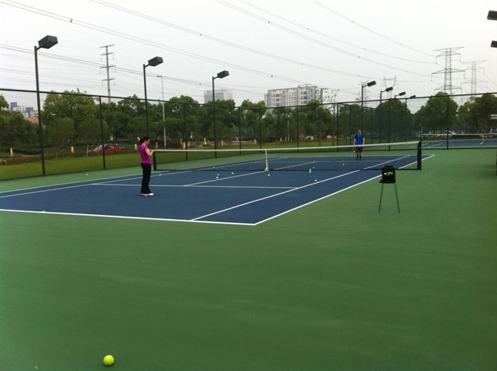 網(wǎng)球場(chǎng)